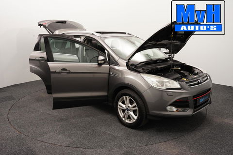 Ford Kuga 1.6 Titanium Plus 150PK|PANO|TREKH|CAMERA|STOELVERW