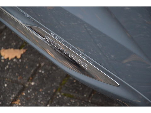 Volvo XC60 T6 Hybride AWD Inscription Long Range | Stuur + Stoel Verwarming | Camera | Panoramadak | Harman Kardon |