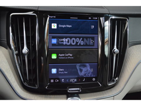 Volvo XC60 T6 Hybride AWD Inscription Long Range | Stuur + Stoel Verwarming | Camera | Panoramadak | Harman Kardon |