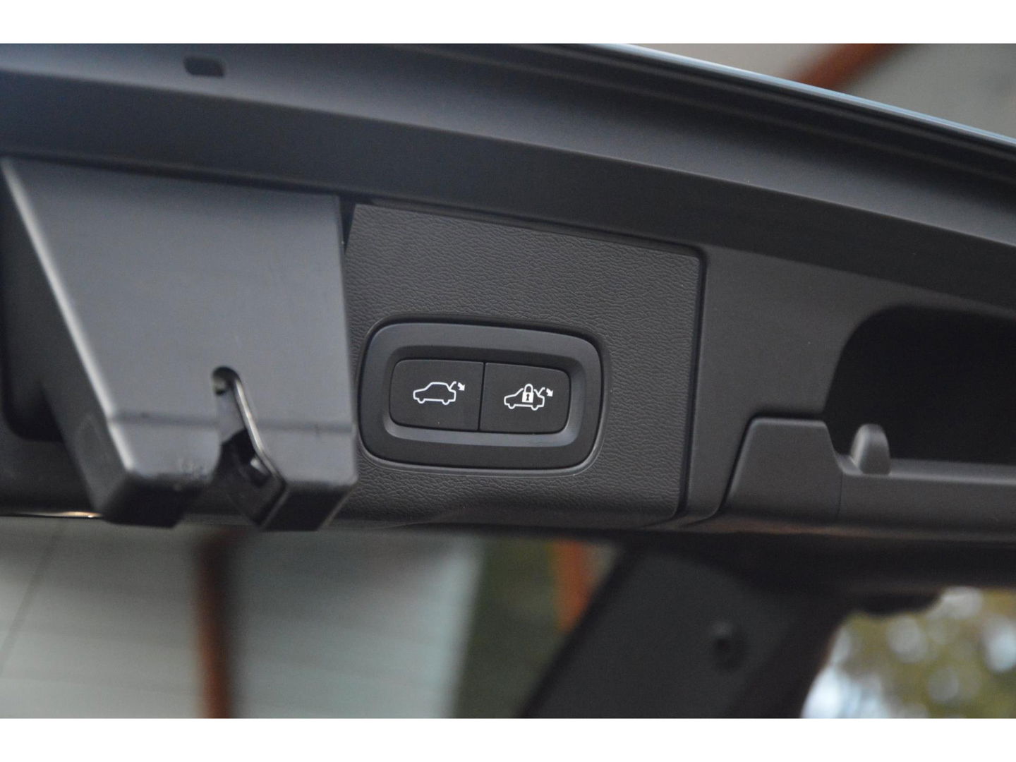 Volvo XC60 T6 Hybride AWD Inscription Long Range | Stuur + Stoel Verwarming | Camera | Panoramadak | Harman Kardon |