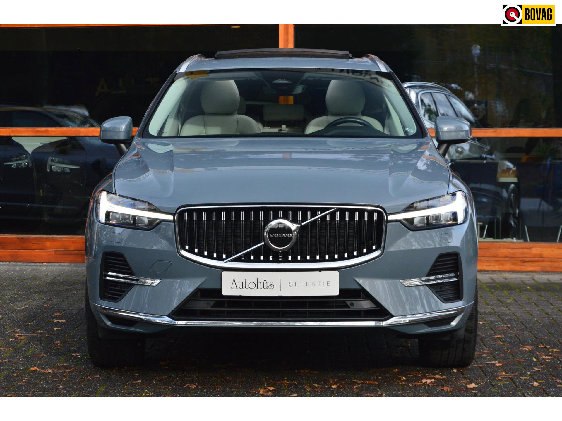 Volvo XC60 T6 Hybride AWD Inscription Long Range | Stuur + Stoel Verwarming | Camera | Panoramadak | Harman Kardon |