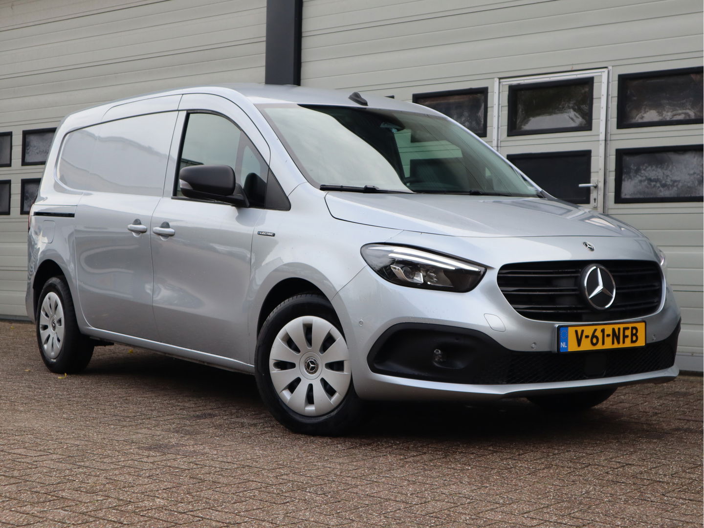 Mercedes-Benz eCitan 112 Pro L2 Lang - 51 kWh AC 22 kWh Laden - Trekhaak