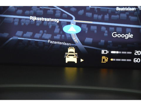 Volvo XC60 T6 Hybride Plus Dark Long Range | Camera | Stoel + Stuur Verwarming | Panormadak | BLIS |