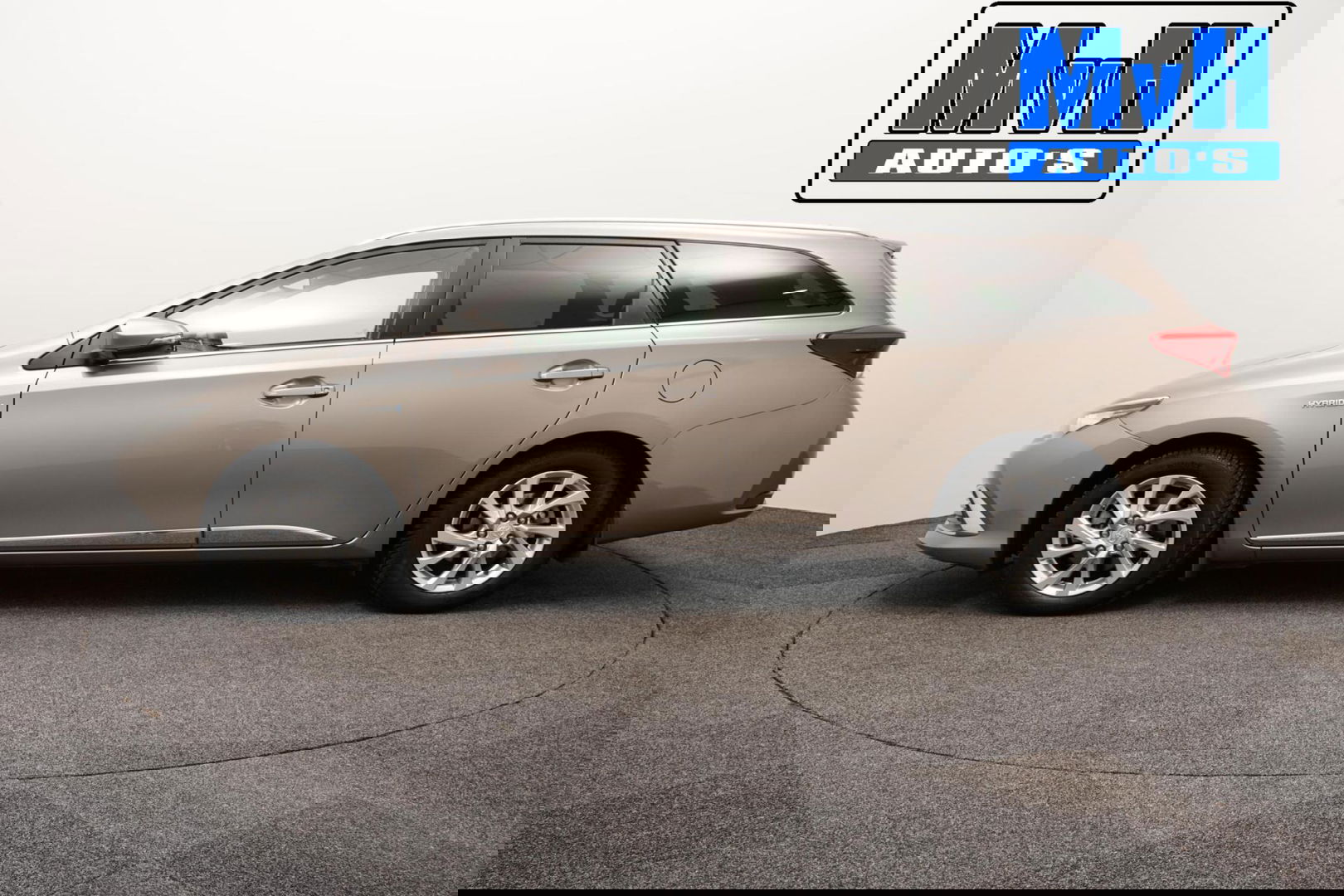 Toyota Auris 1.8 Hybrid Executive|STOELVERW|TREKH|LEER|CAMERA