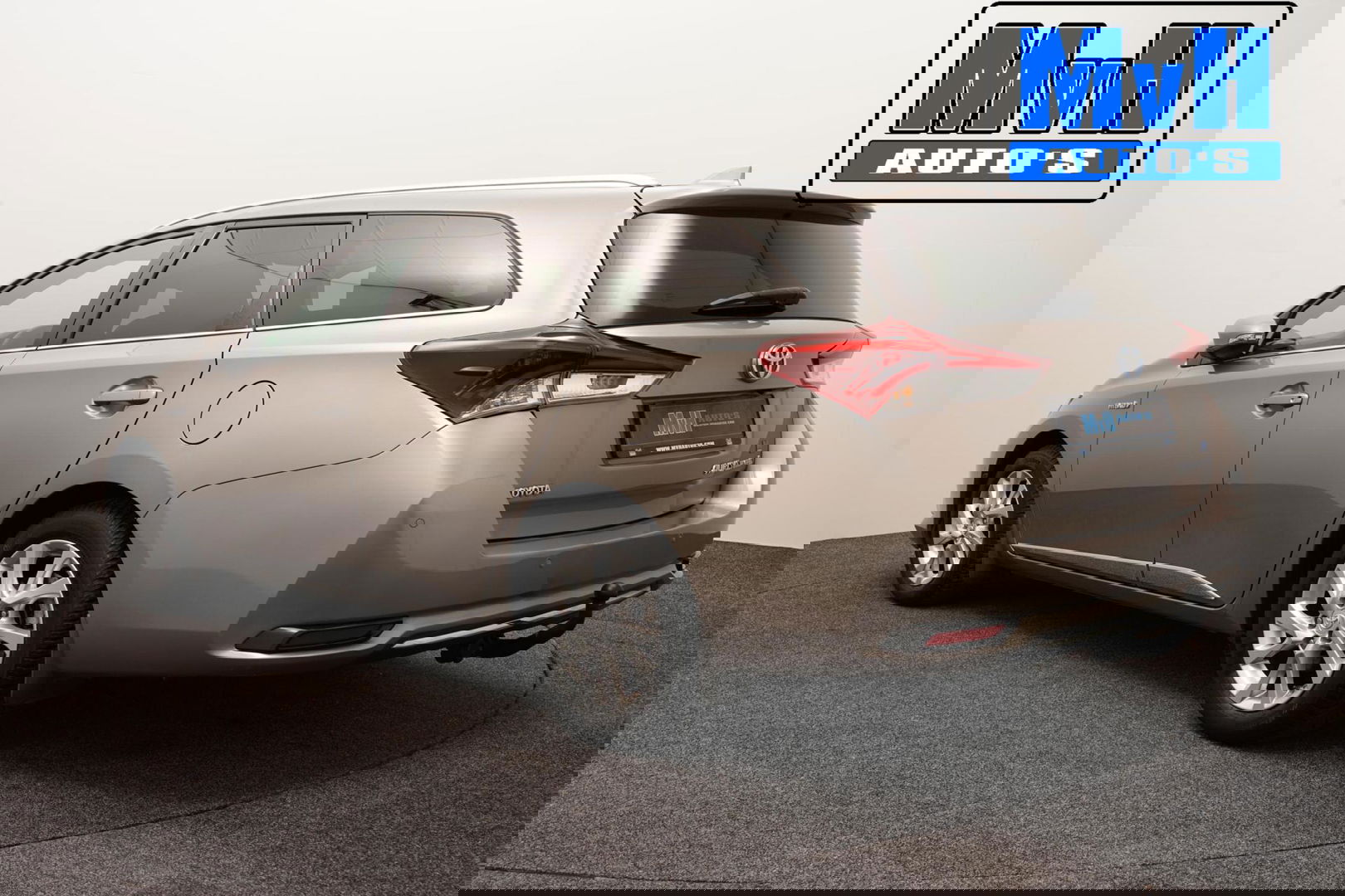 Toyota Auris 1.8 Hybrid Executive|STOELVERW|TREKH|LEER|CAMERA