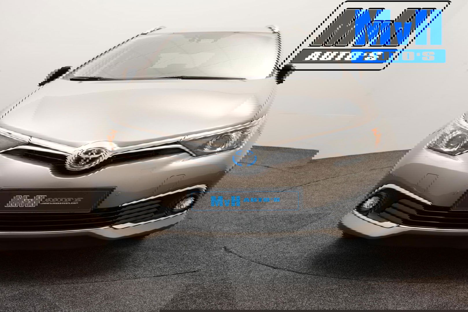 Toyota Auris 1.8 Hybrid Executive|STOELVERW|TREKH|LEER|CAMERA