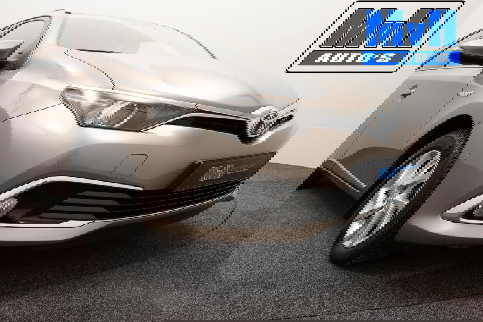 Toyota Auris 1.8 Hybrid Executive|STOELVERW|TREKH|LEER|CAMERA