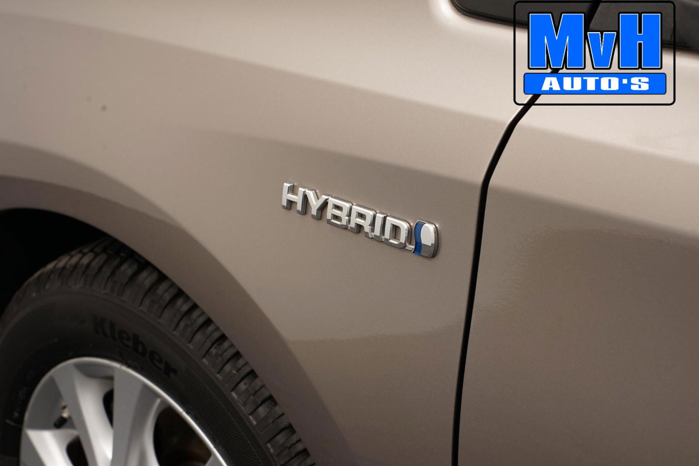 Toyota Auris 1.8 Hybrid Executive|STOELVERW|TREKH|LEER|CAMERA