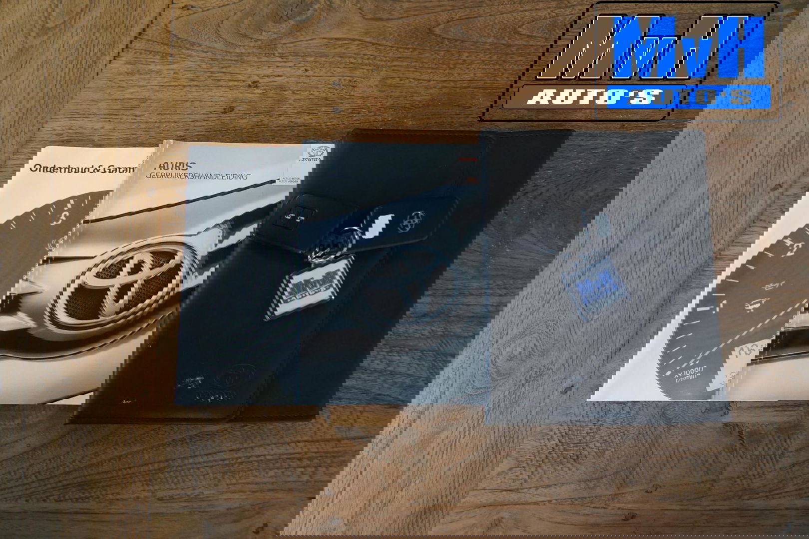 Toyota Auris 1.8 Hybrid Executive|STOELVERW|TREKH|LEER|CAMERA