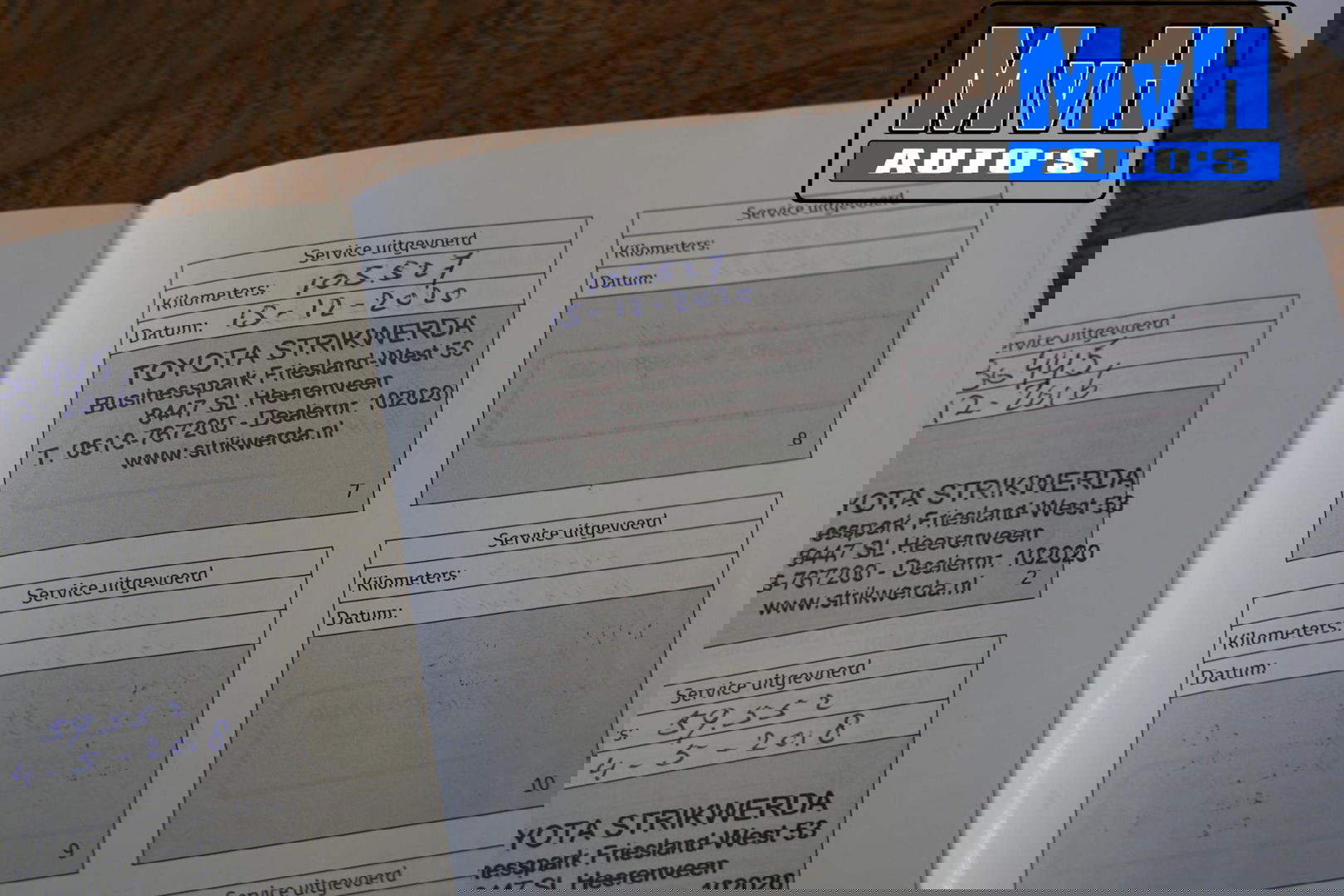 Toyota Auris 1.8 Hybrid Executive|STOELVERW|TREKH|LEER|CAMERA