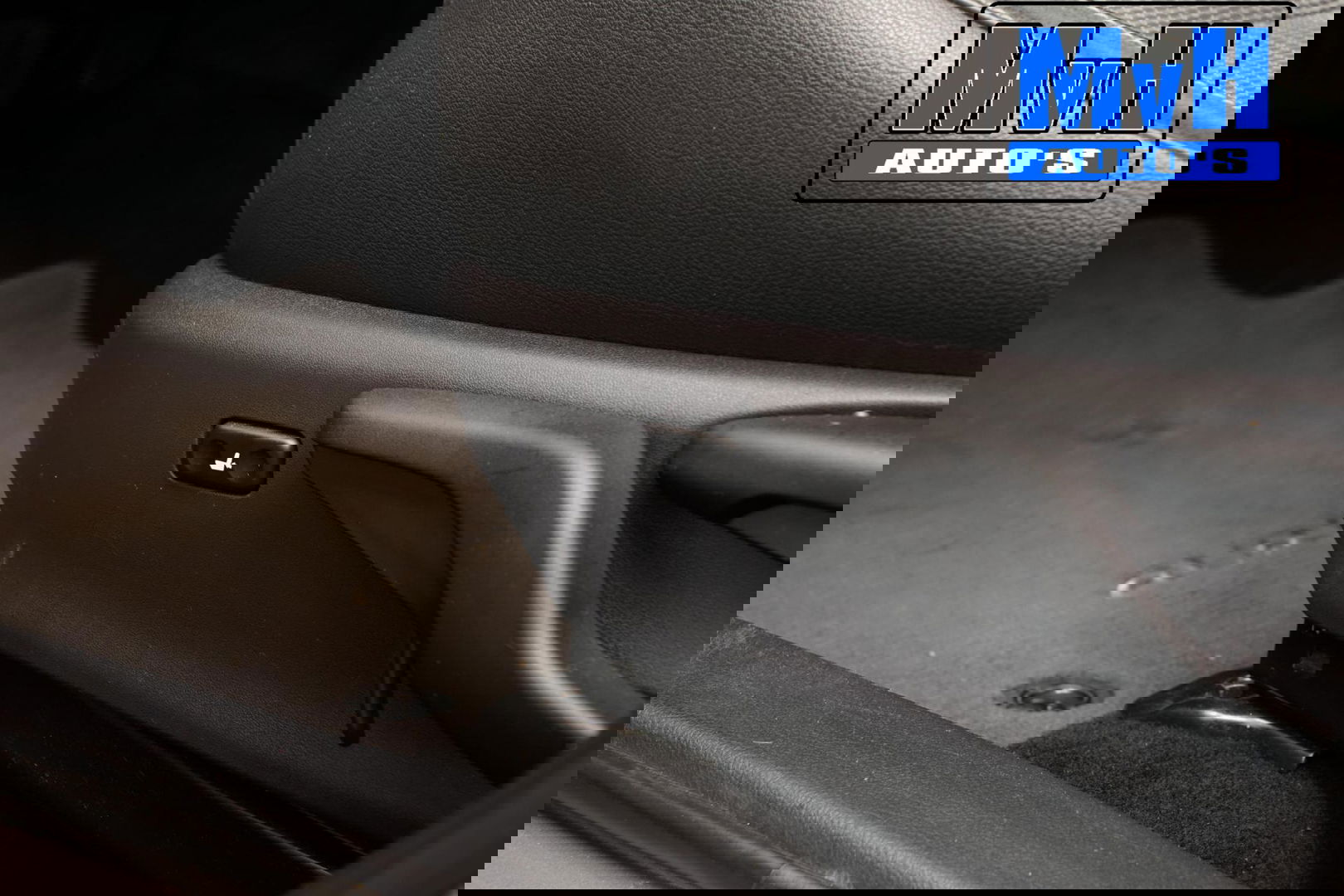 Toyota Auris 1.8 Hybrid Executive|STOELVERW|TREKH|LEER|CAMERA