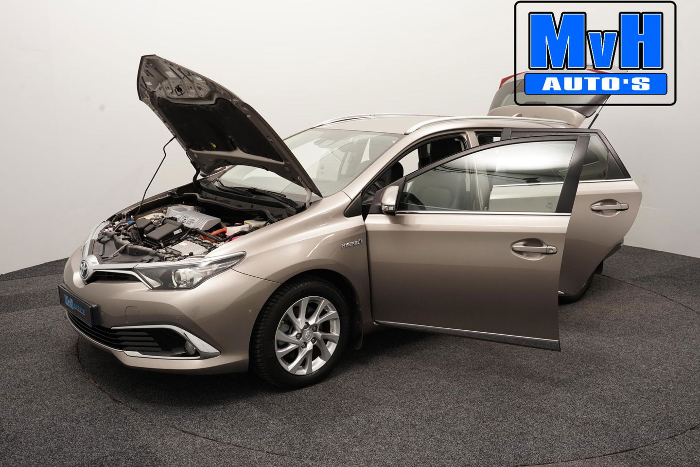 Toyota Auris 1.8 Hybrid Executive|STOELVERW|TREKH|LEER|CAMERA