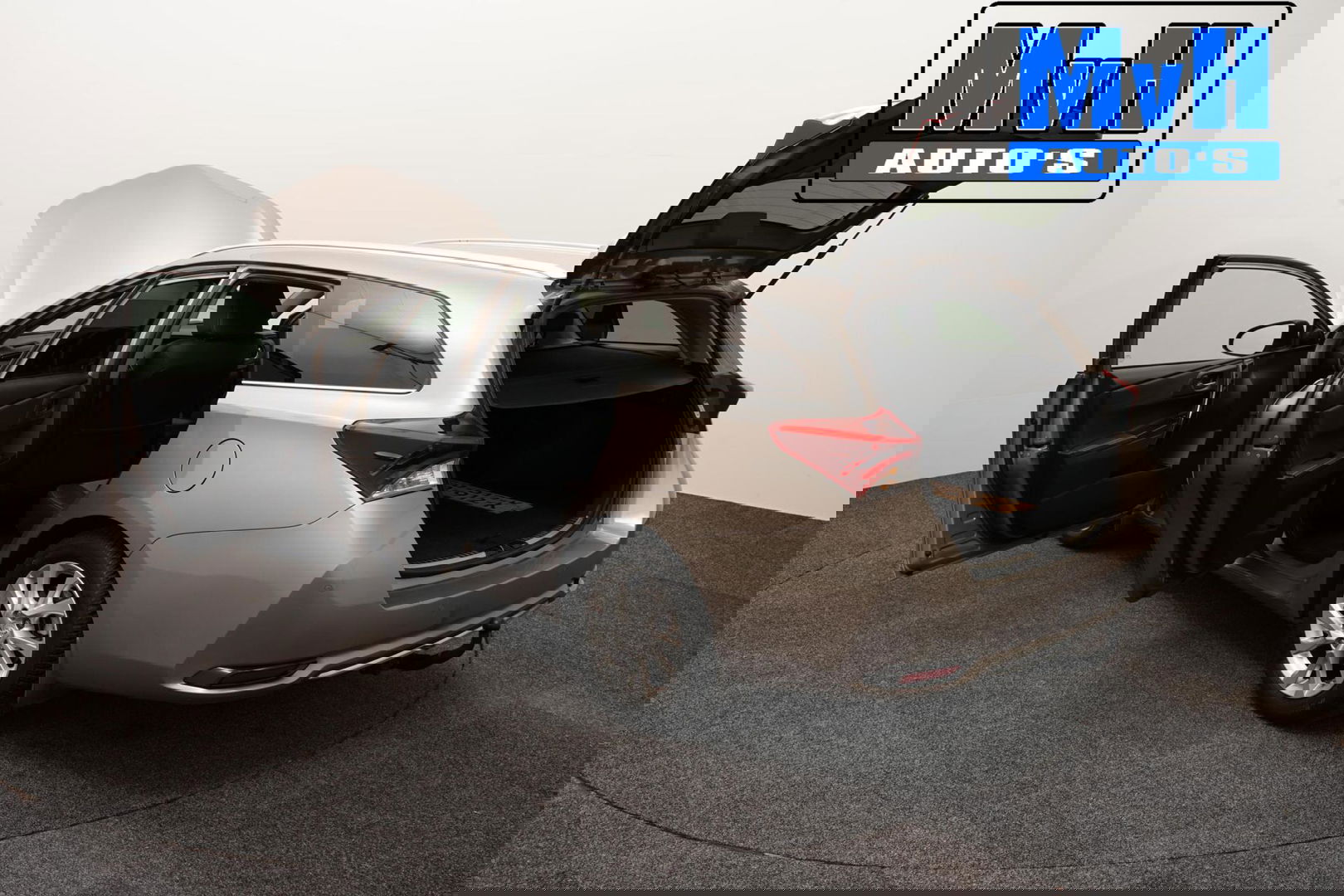 Toyota Auris 1.8 Hybrid Executive|STOELVERW|TREKH|LEER|CAMERA