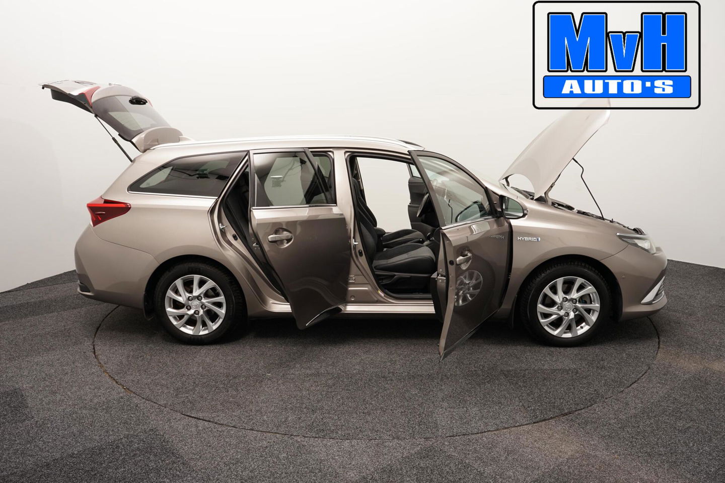 Toyota Auris 1.8 Hybrid Executive|STOELVERW|TREKH|LEER|CAMERA