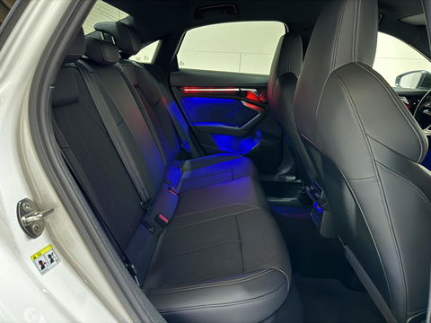 Audi A3 Limousine 35 TFSI S-Line Black Edition Sfeer Carplay NAP