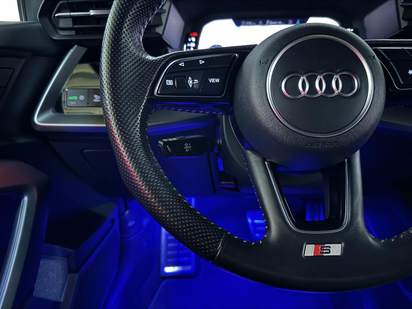 Audi A3 Limousine 35 TFSI S-Line Black Edition Sfeer Carplay NAP