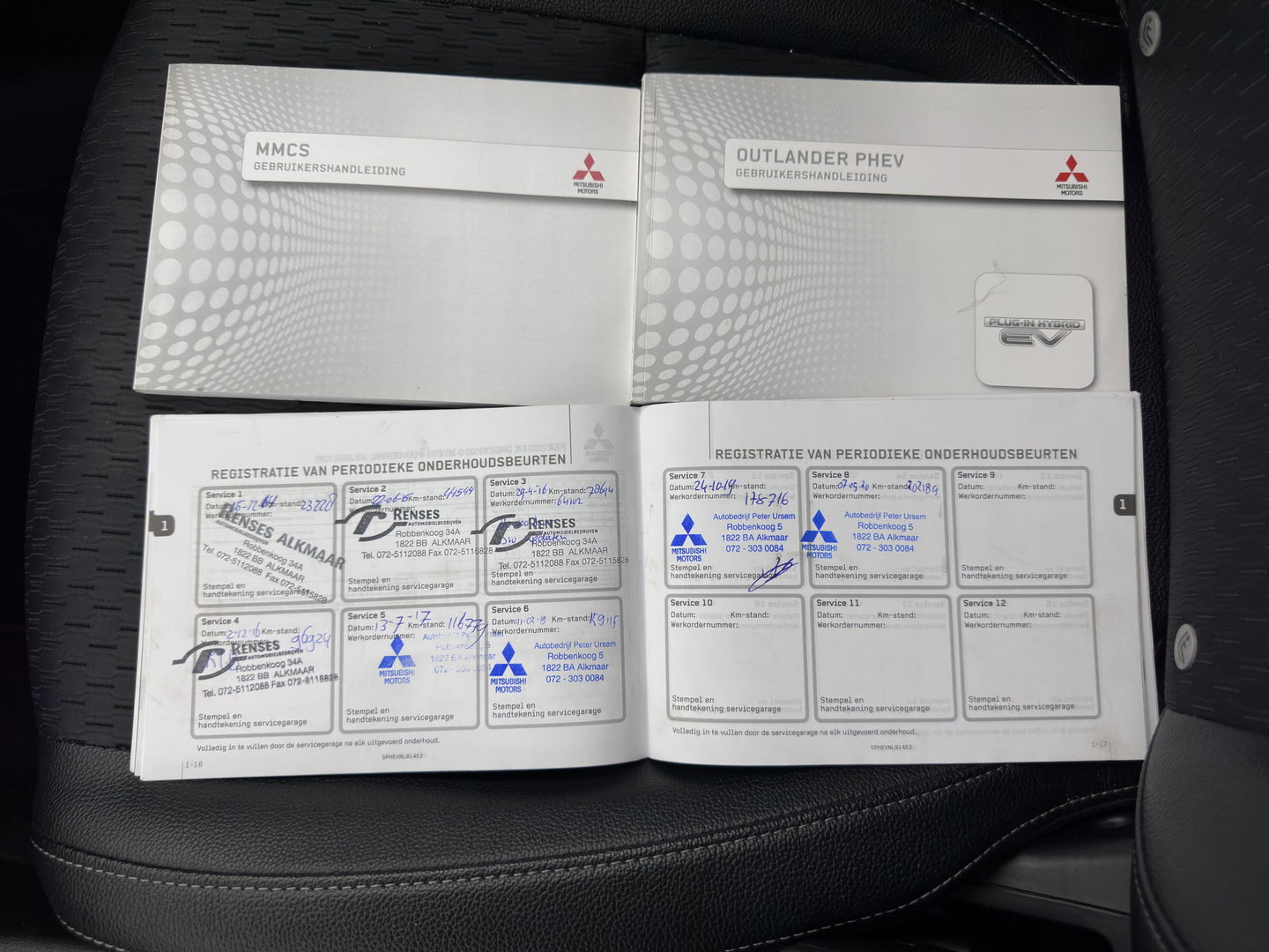 Mitsubishi Outlander 2.0 PHEV Executive Edition Aut. *NAVI-FULLMAP | XENON | LEATHER-FABRIC | COMFORT-SEATS | CAMERA | ECC | KEYLESS | DAB+ | SHIFT-PADDLES | PRIVACY-GLASS | TOWBAR | 18"ALU*