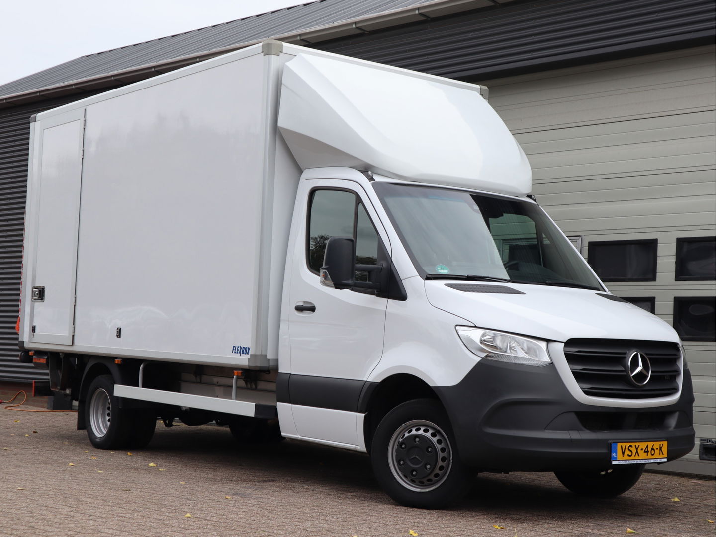 Mercedes-Benz Sprinter 515 CDI Euro 6 Automaat Bakwagen - Laadklep - Trekhaak