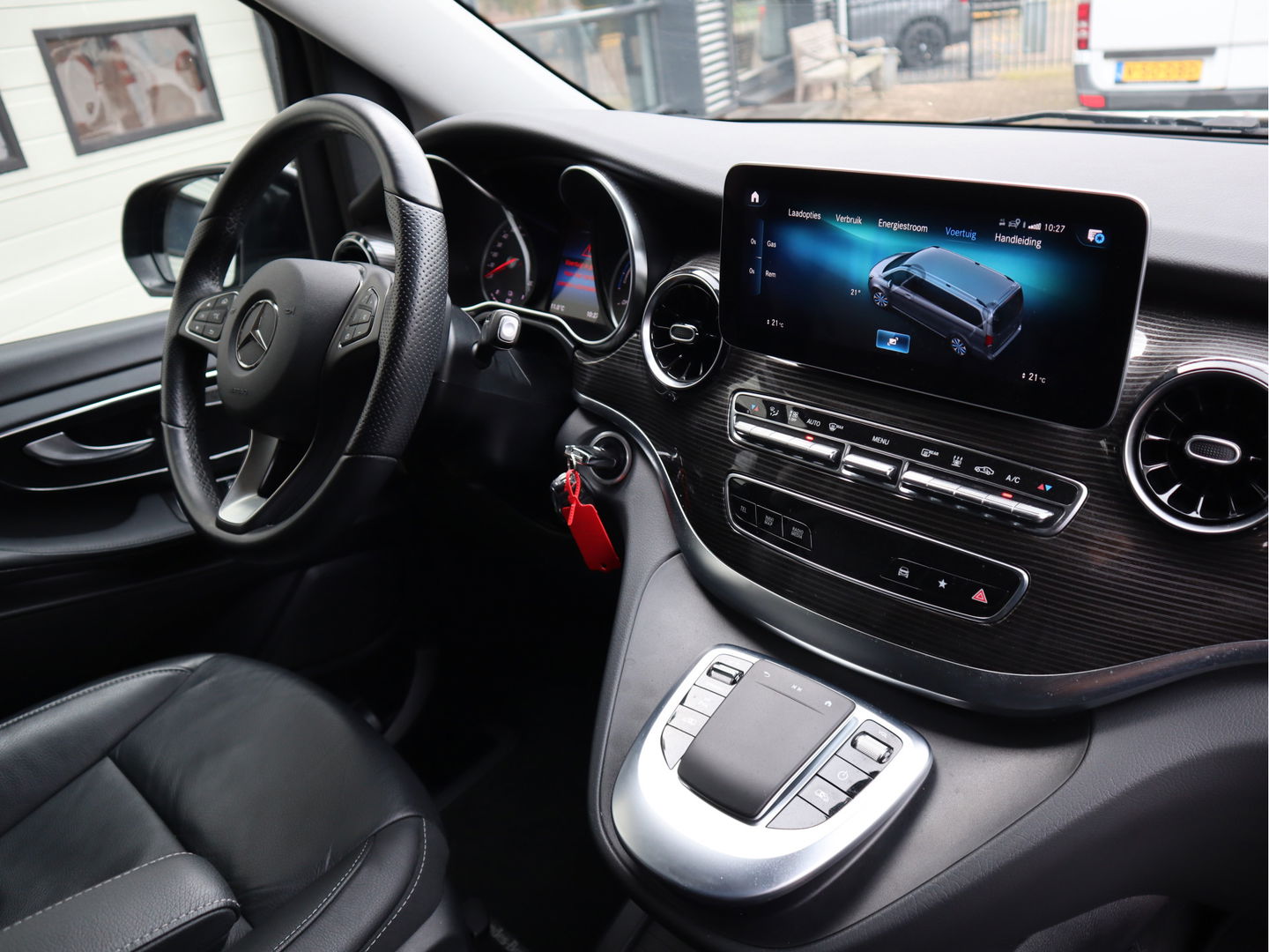 Mercedes-Benz EQV 300 90kWh L3 Extra lang - Leder 8 Pers. 2+3+3 - elc. Schuif - 360 Camera