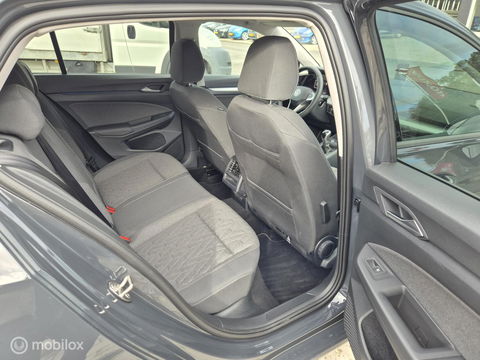 Volkswagen Golf 1.5 TSI, Stuur & Stoelverw, Carplay, Sfeer