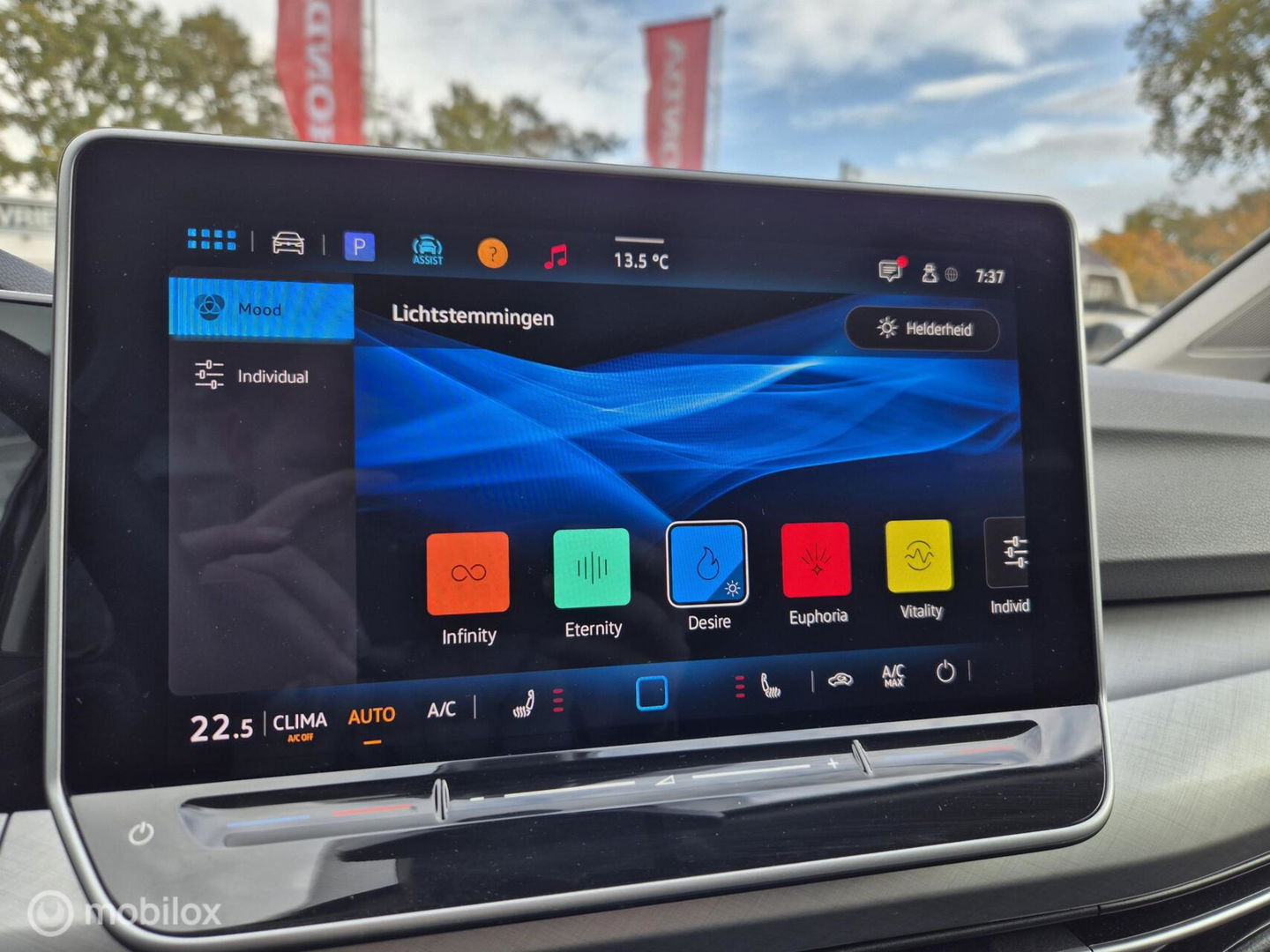 Volkswagen Golf 1.5 TSI, Stuur & Stoelverw, Carplay, Sfeer