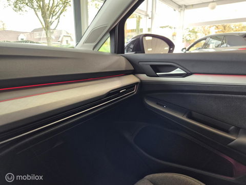 Volkswagen Golf 1.5 TSI, Stuur & Stoelverw, Carplay, Sfeer