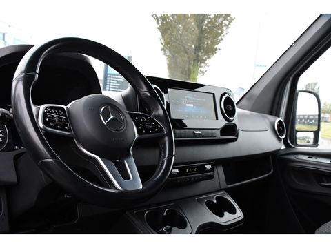 Mercedes-Benz Sprinter 319 V6 3.0 CDI L3H2 DC PB Edition Full options, Adaptieve Cruise, 360 Camera, 10,5'' Mbux, LED, Automaat, BPM Vrij!