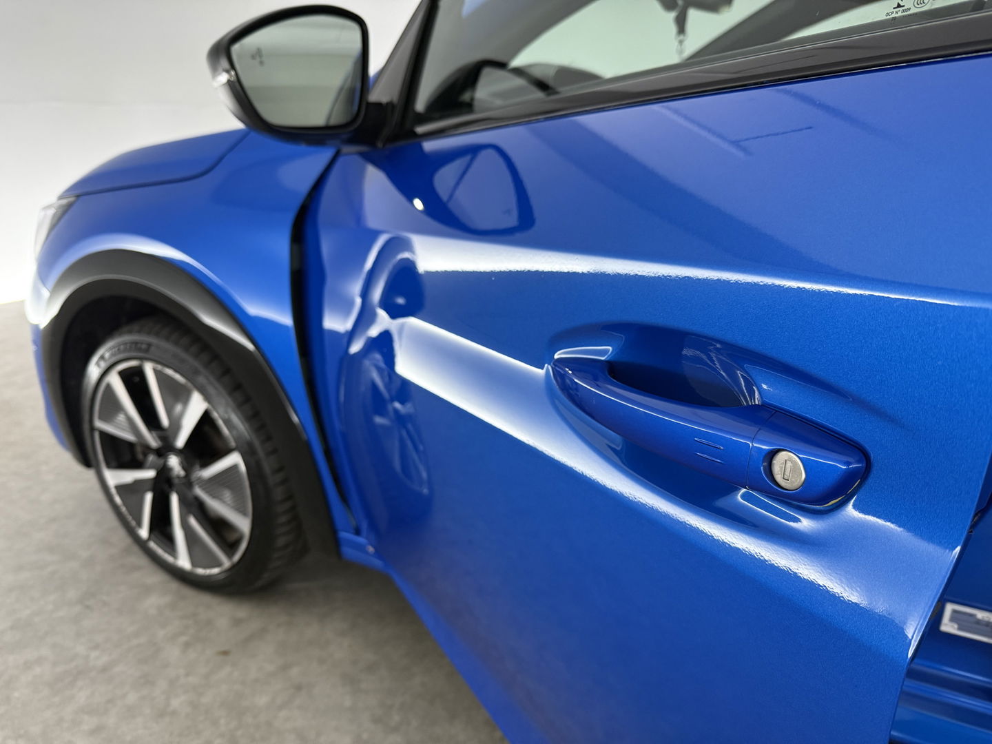 Peugeot 208 EV GT 350 50 kWh | Pano | 360° | Virtual | Sfeerverl. | Carplay | Stoelverw. | Keyless | NAP