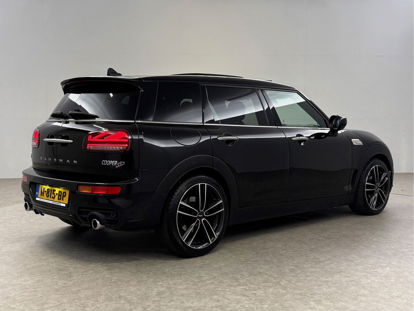 MINI Clubman 2.0 Cooper SD 191PK Chili | H/K | Pano | Sfeerverl. | Camera | Carplay | Leder | Adaptive Cruise | Stoelverw. | Keyless