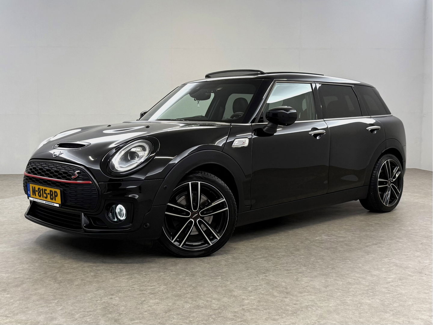 MINI Clubman 2.0 Cooper SD 191PK Chili | H/K | Pano | Sfeerverl. | Camera | Carplay | Leder | Adaptive Cruise | Stoelverw. | Keyless