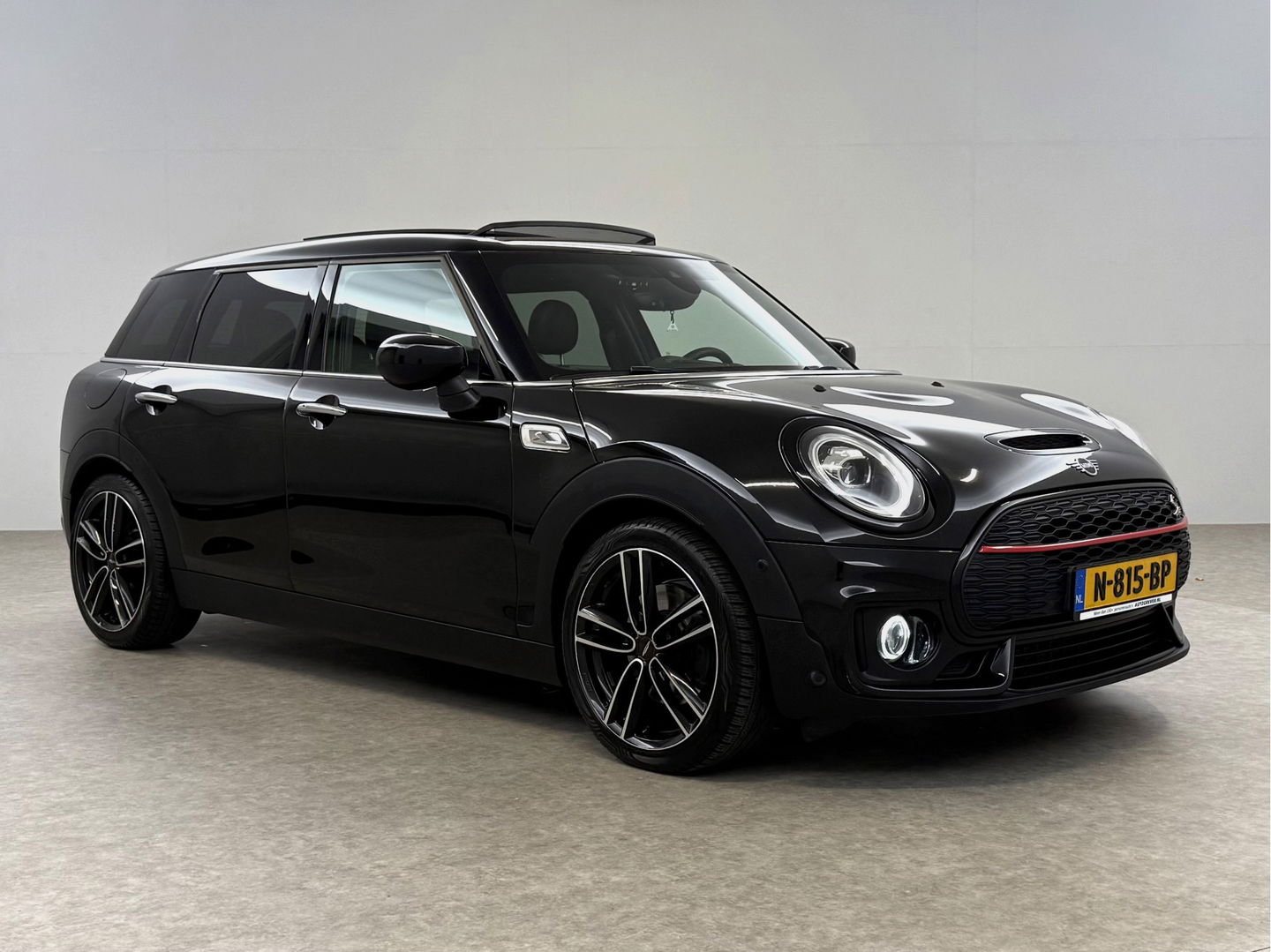 MINI Clubman 2.0 Cooper SD 191PK Chili | H/K | Pano | Sfeerverl. | Camera | Carplay | Leder | Adaptive Cruise | Stoelverw. | Keyless