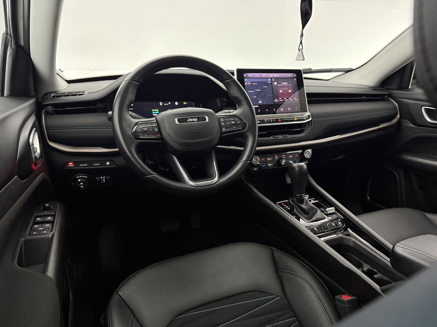 Jeep Compass 1.3 T4-PHEV 4xE Upland AT | Virtual | Carplay | Camera | Stoel/stuurverw. | Adaptive Cruise | LED | Keyless