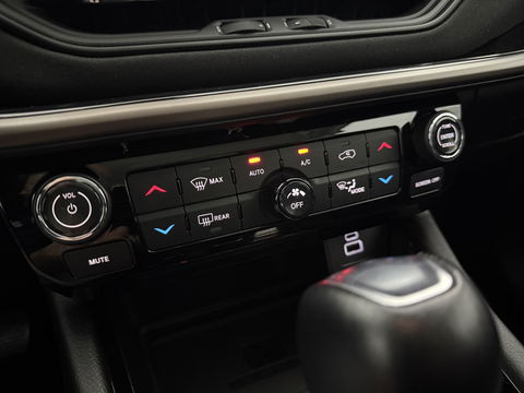 Jeep Compass 1.3 T4-PHEV 4xE Upland AT | Virtual | Carplay | Camera | Stoel/stuurverw. | Adaptive Cruise | LED | Keyless