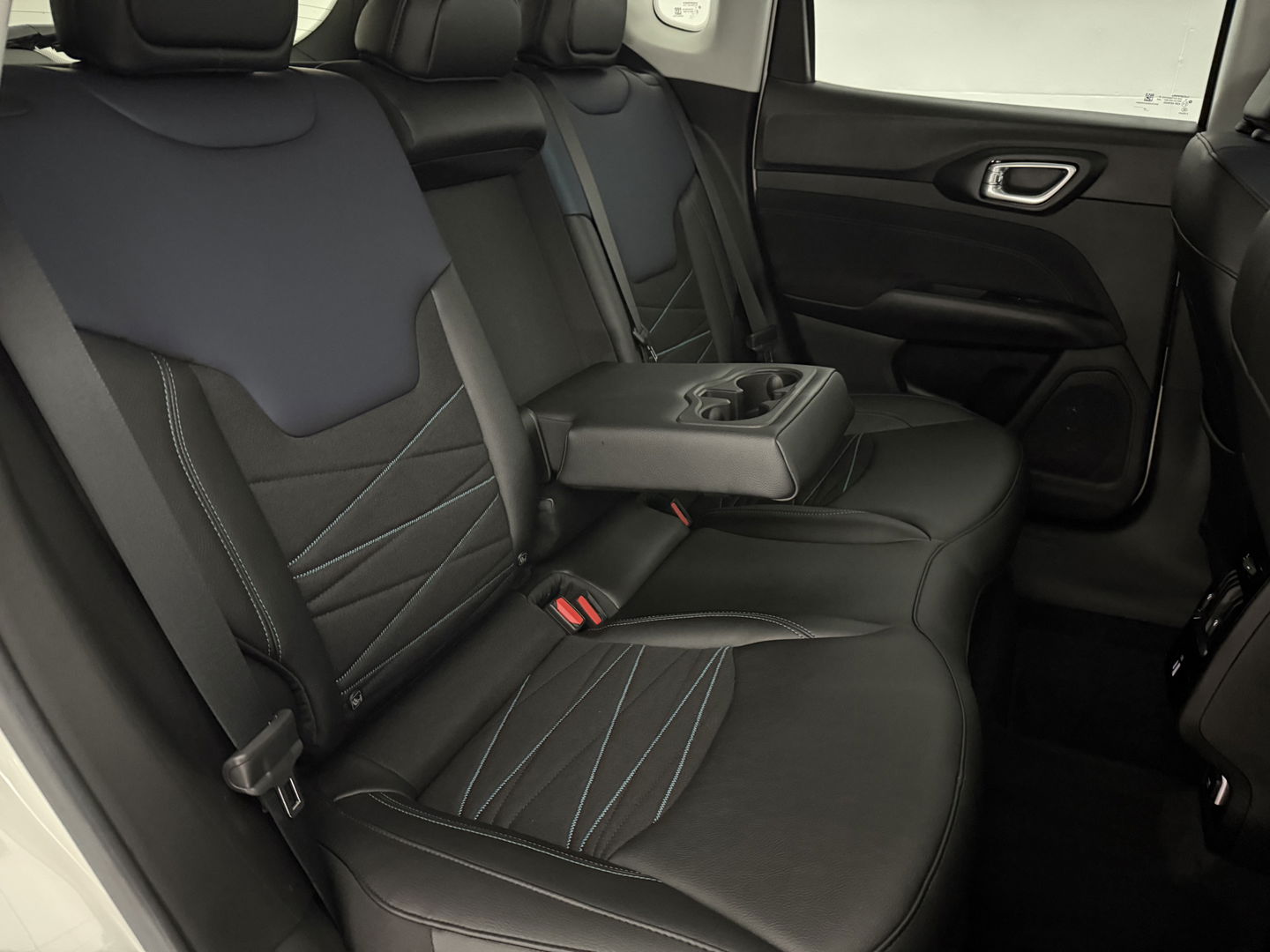 Jeep Compass 1.3 T4-PHEV 4xE Upland AT | Virtual | Carplay | Camera | Stoel/stuurverw. | Adaptive Cruise | LED | Keyless