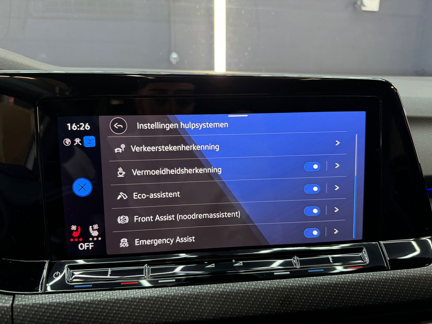 Volkswagen Golf 2.0 TSI R 4Motion Performance Pano|HuD|Akra