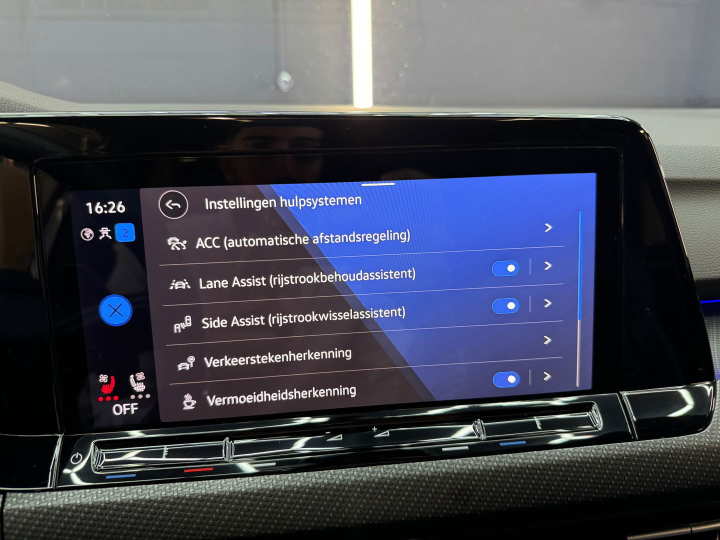 Volkswagen Golf 2.0 TSI R 4Motion Performance Pano|HuD|Akra