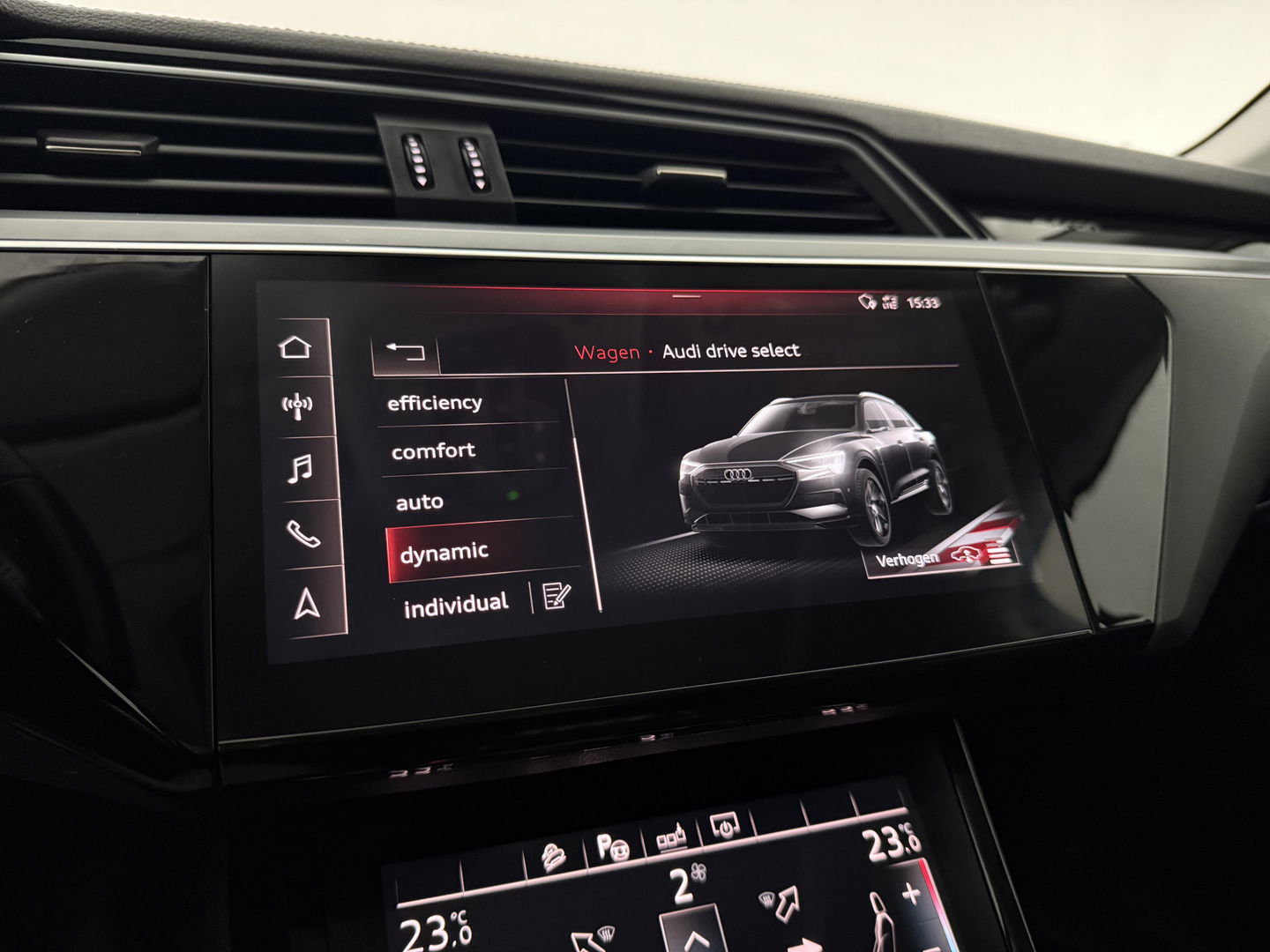 Audi e-tron e-tron 50 quattro Launch edition plus 71 kWh | SOH 91% | Pano | Virtual | Carplay | Memory | Adaptive Cruise | LED | Parkeersens.