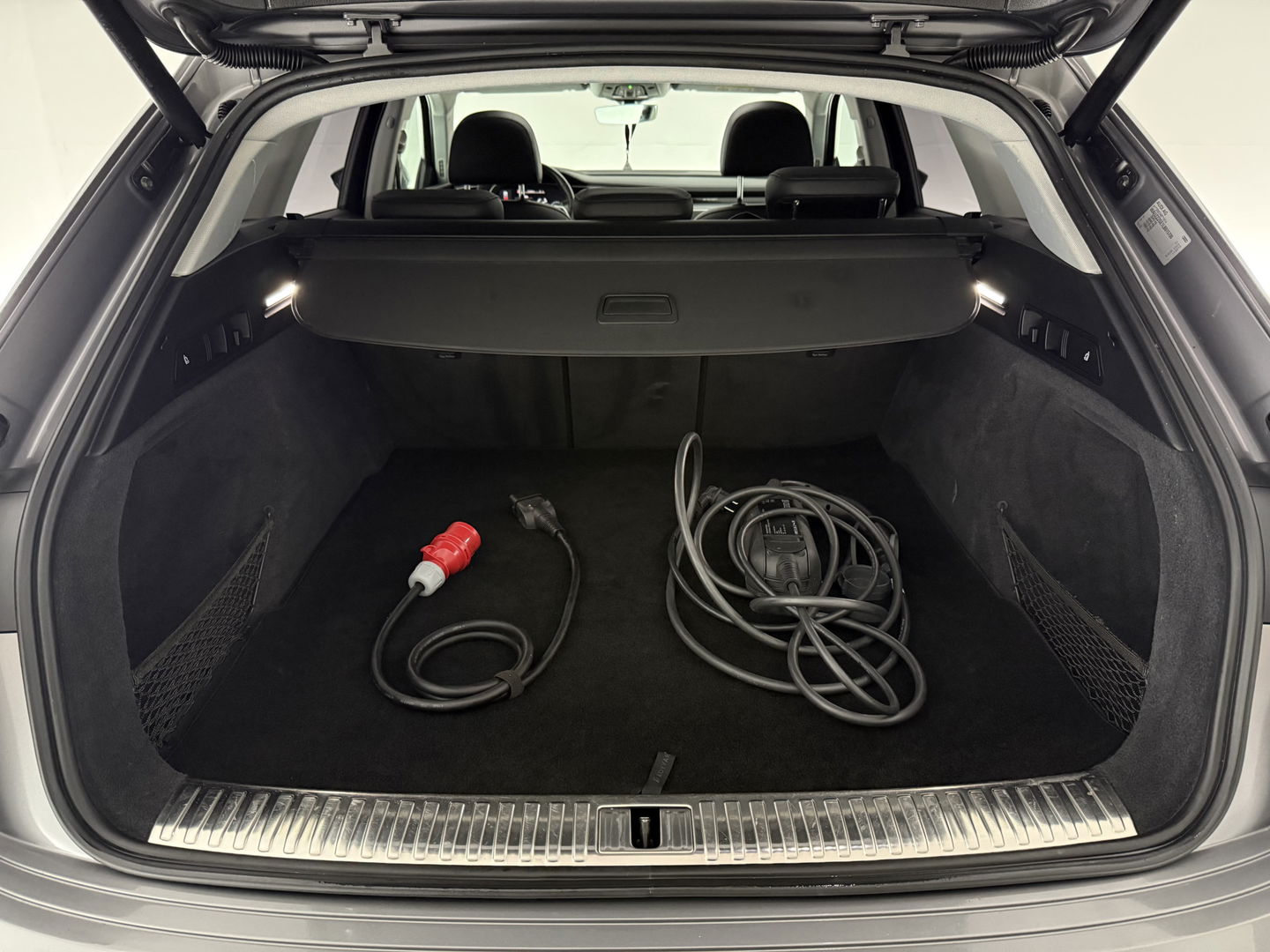 Audi e-tron e-tron 50 quattro Launch edition plus 71 kWh | SOH 91% | Pano | Virtual | Carplay | Memory | Adaptive Cruise | LED | Parkeersens.