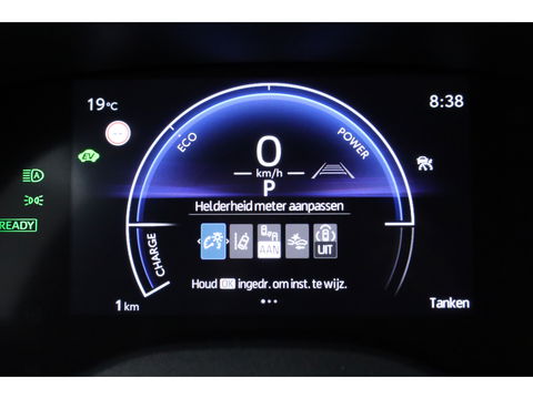 Toyota Yaris Cross 1.5 Hybrid 130 Teamplayer | Forest Green | Winter Pack | Safety Pack | Navi | Adapt. Cruise | Keyless | Camera