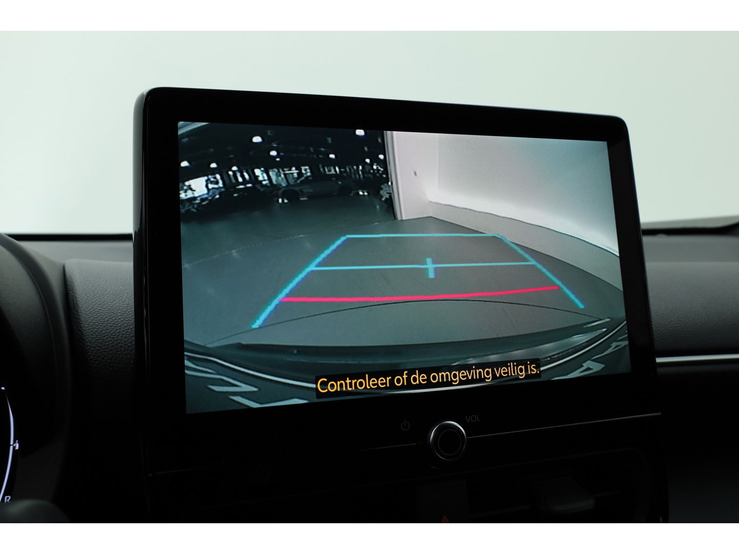 Toyota Yaris Cross 1.5 Hybrid 130 Teamplayer | Forest Green | Winter Pack | Safety Pack | Navi | Adapt. Cruise | Keyless | Camera