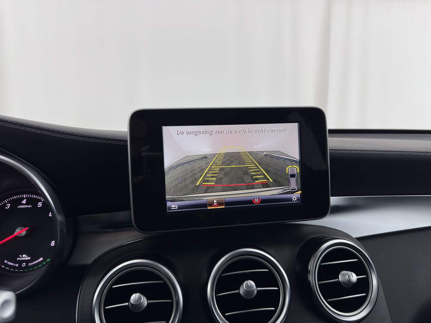 Mercedes-Benz GLC 350e 4MATIC Premium Plus Aut. *ADAPTIVE-CRUISE | FULL-LEATHER | FULL-LED | BLIND-SPOT | HEATED-SPORTSEATS | CAMERA | KEYLESS | AIR-SUSPENSION | PRIVACY-GLASS | NAVI-FULLMAP | 20''ALU*