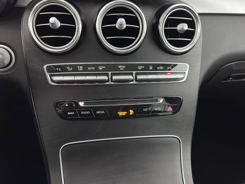 Mercedes-Benz GLC 350e 4MATIC Premium Plus Aut. *ADAPTIVE-CRUISE | FULL-LEATHER | FULL-LED | BLIND-SPOT | HEATED-SPORTSEATS | CAMERA | KEYLESS | AIR-SUSPENSION | PRIVACY-GLASS | NAVI-FULLMAP | 20''ALU*