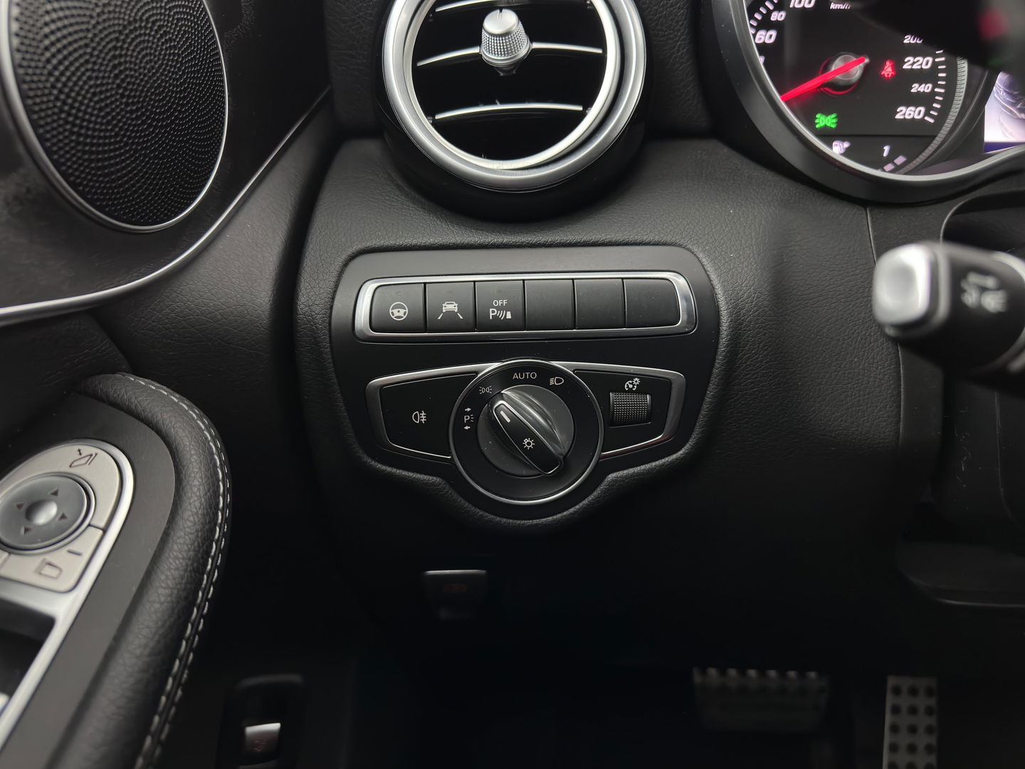 Mercedes-Benz GLC 350e 4MATIC Premium Plus Aut. *ADAPTIVE-CRUISE | FULL-LEATHER | FULL-LED | BLIND-SPOT | HEATED-SPORTSEATS | CAMERA | KEYLESS | AIR-SUSPENSION | PRIVACY-GLASS | NAVI-FULLMAP | 20''ALU*