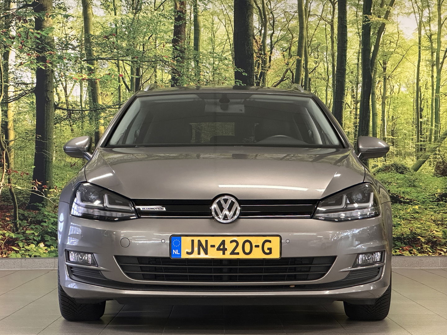 Volkswagen Golf Variant 1.0 TSI Connected Series | Trekhaak | Achteruitrijcamera | Cruise Control | Apple Carplay/Android Auto | Parkeersensoren | DAB | Navigatie | Airconditioning |