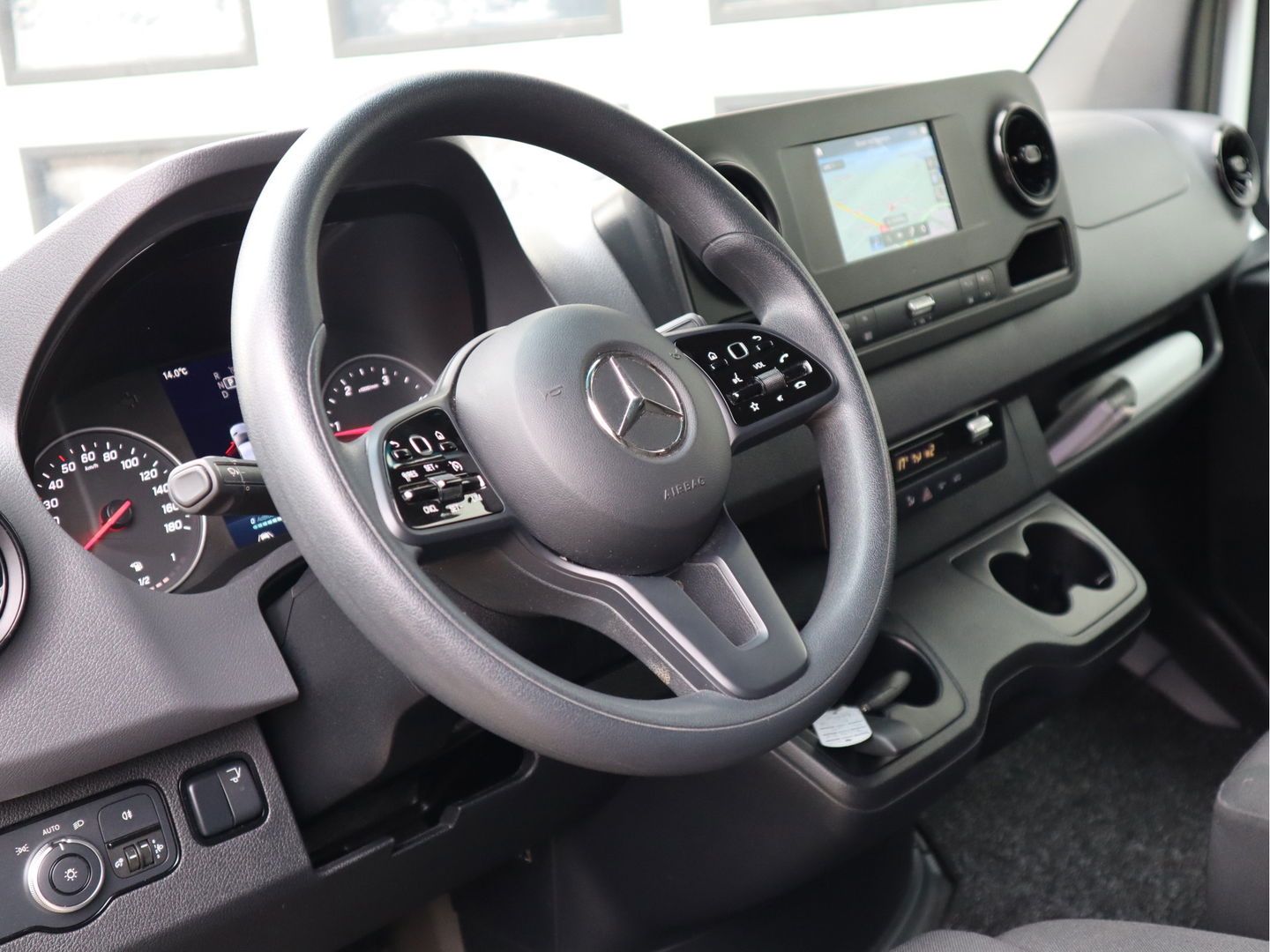 Mercedes-Benz Sprinter 515 CDI Euro 6 Automaat Bakwagen - Laadklep - Trekhaak