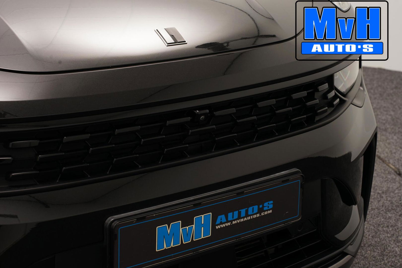 Lynk & Co 01 1.5 Hybride|FULL BLACK XL|ZWARTE.HEMEL|360ÂșCAM