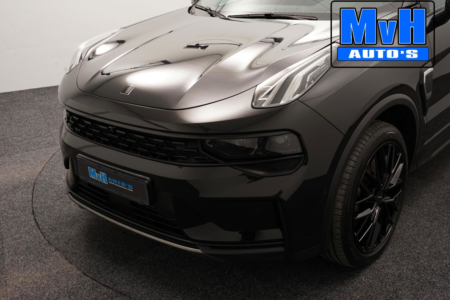 Lynk & Co 01 1.5 Hybride|FULL BLACK XL|ZWARTE.HEMEL|360ºCAM