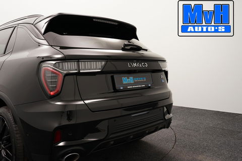 Lynk & Co 01 1.5 Hybride|FULL BLACK XL|ZWARTE.HEMEL|360ºCAM