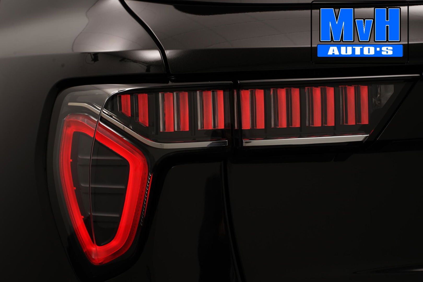 Lynk & Co 01 1.5 Hybride|FULL BLACK XL|ZWARTE.HEMEL|360ÂșCAM