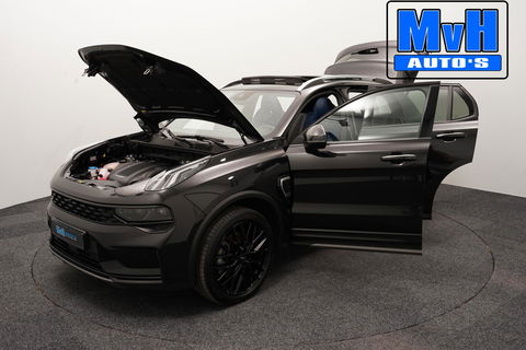 Lynk & Co 01 1.5 Hybride|FULL BLACK XL|ZWARTE.HEMEL|360ºCAM